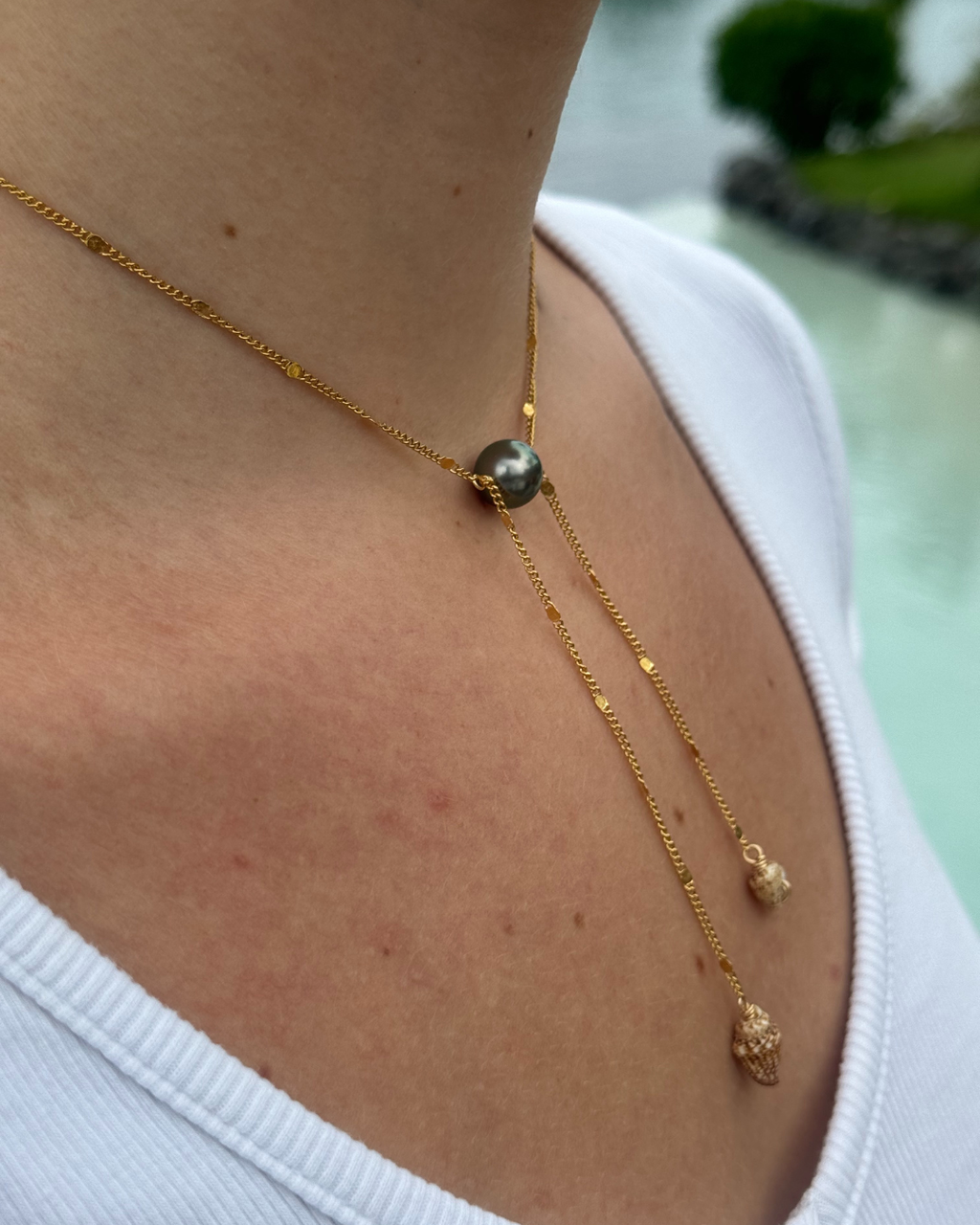 Collier Hoa