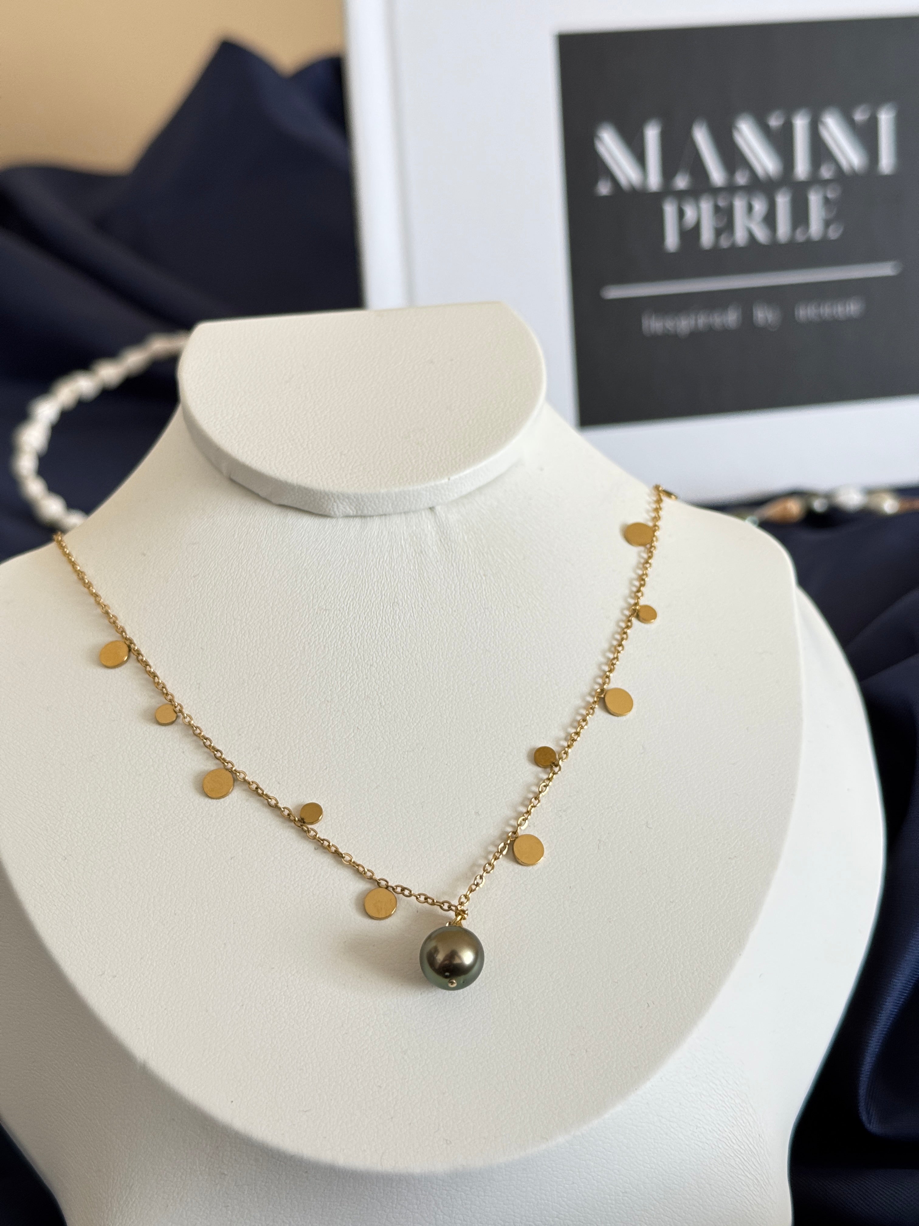 Collier Ata