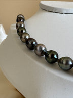 Collier Hinano