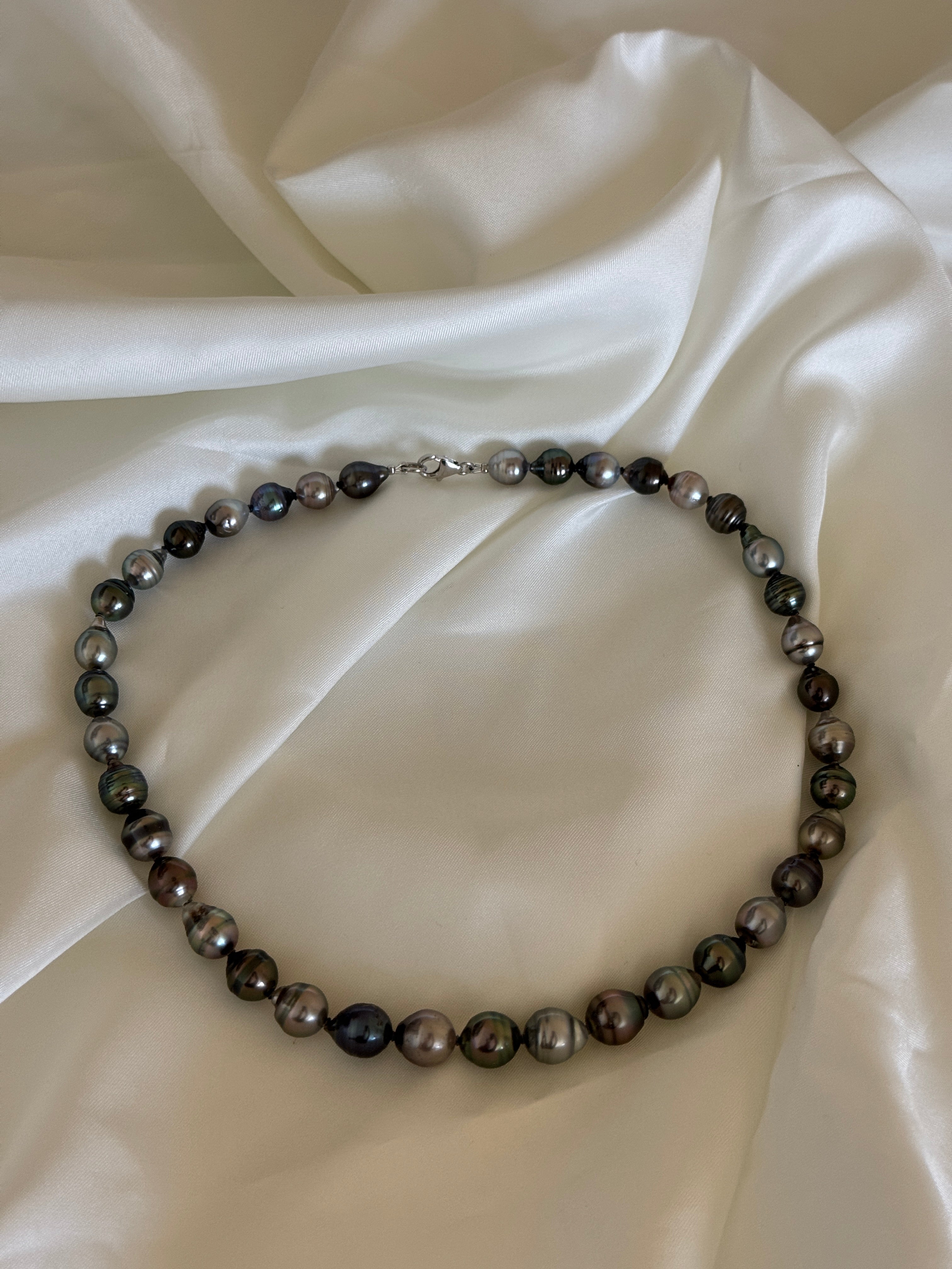 Collier Hinano