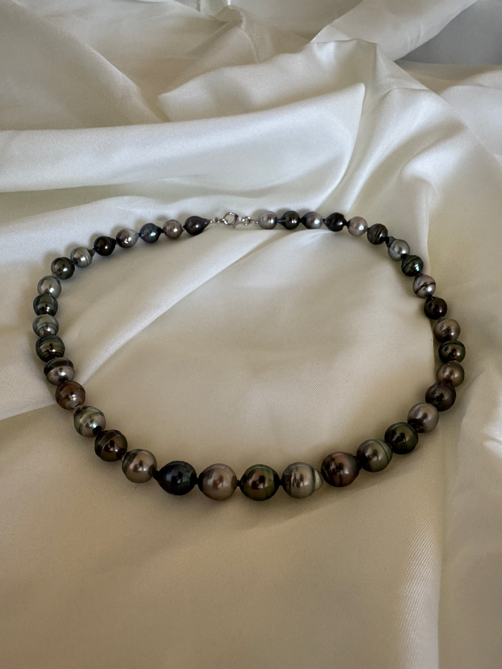 Collier Hinano