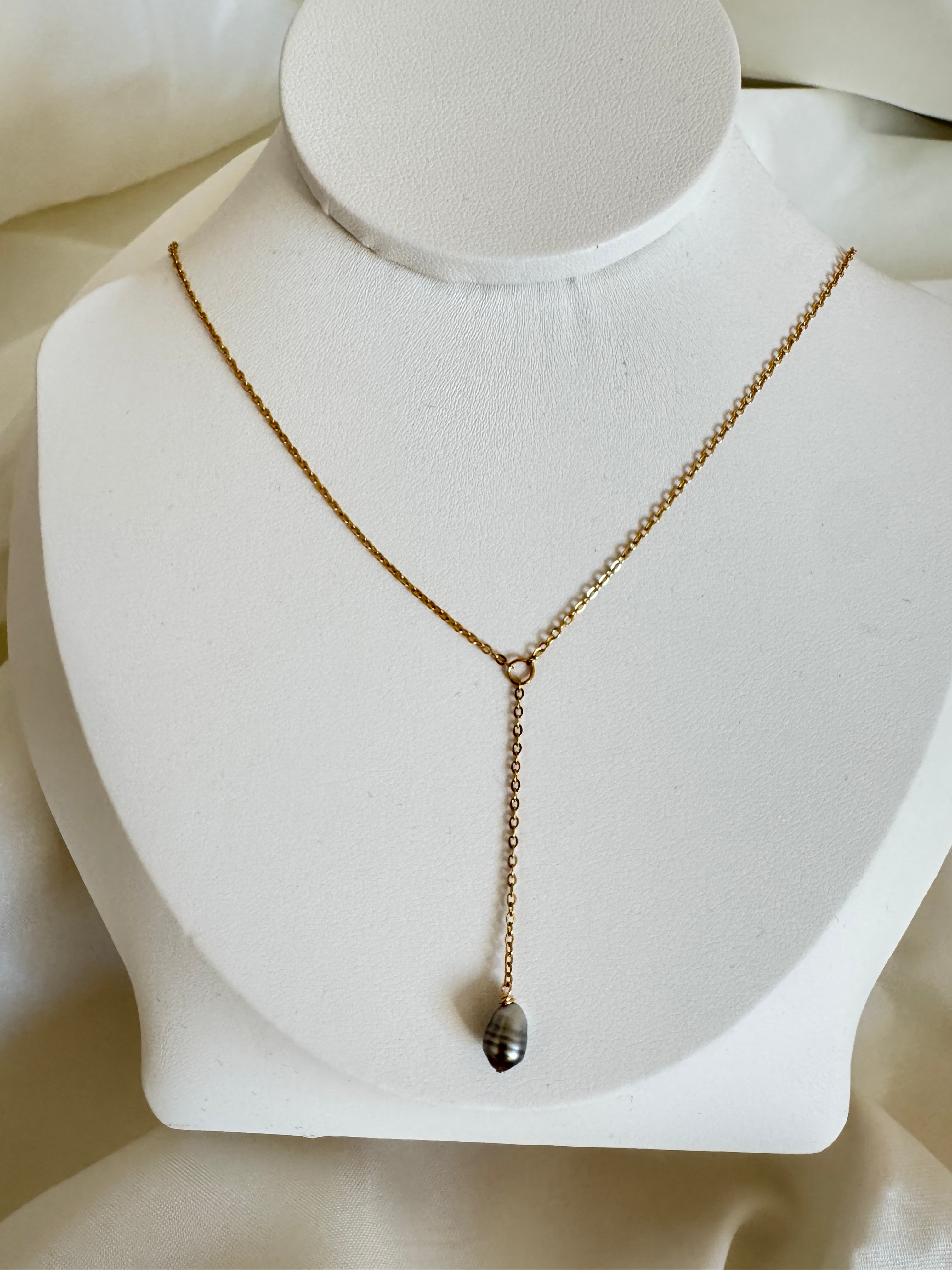 Collier Taia